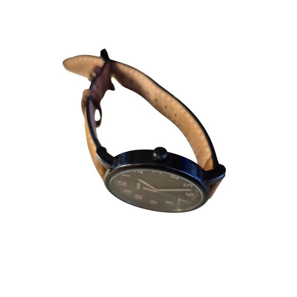 Timex Indiglo Mens Watch Black Dial and Trim New Battery Timex leather band - Picture 10 of 11